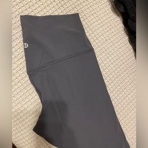 Lululemon Align 25” grey leggings